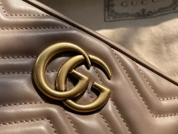 Gucci Marmont Small Shoulder Bag