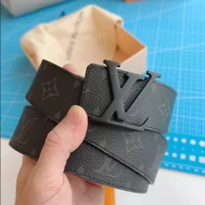 LV Initiales 40mm Matte Black Belt