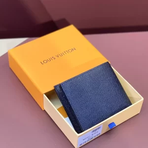 Louis Vuitton Amerigo Wallet - WL18