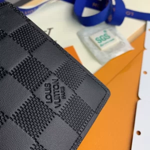 Louis Vuitton Multiple Wallet - WL05