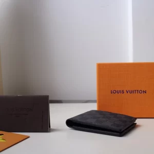 Louis Vuitton Multiple Wallet - WL07