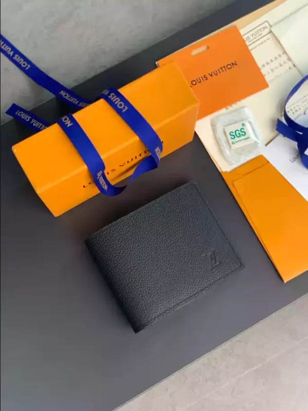 Louis Vuitton Multiple Wallet - WL16