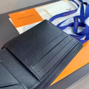 Louis Vuitton Multiple Wallet - WL16