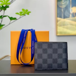 Louis Vuitton Multiple Wallet - WL19