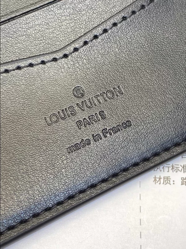 Louis Vuitton Slender Wallet - WL02