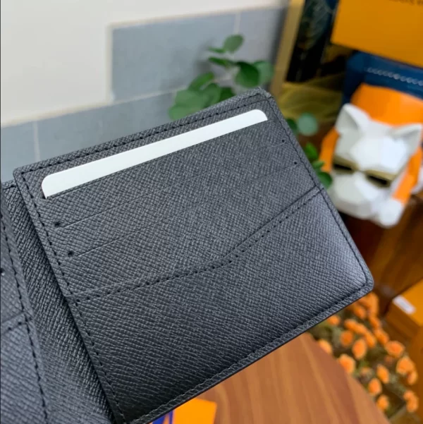 Louis Vuitton Slender Wallet - WL23