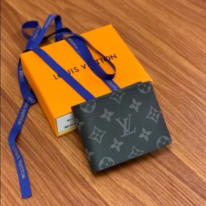 Louis Vuitton Slender Wallet - WL23