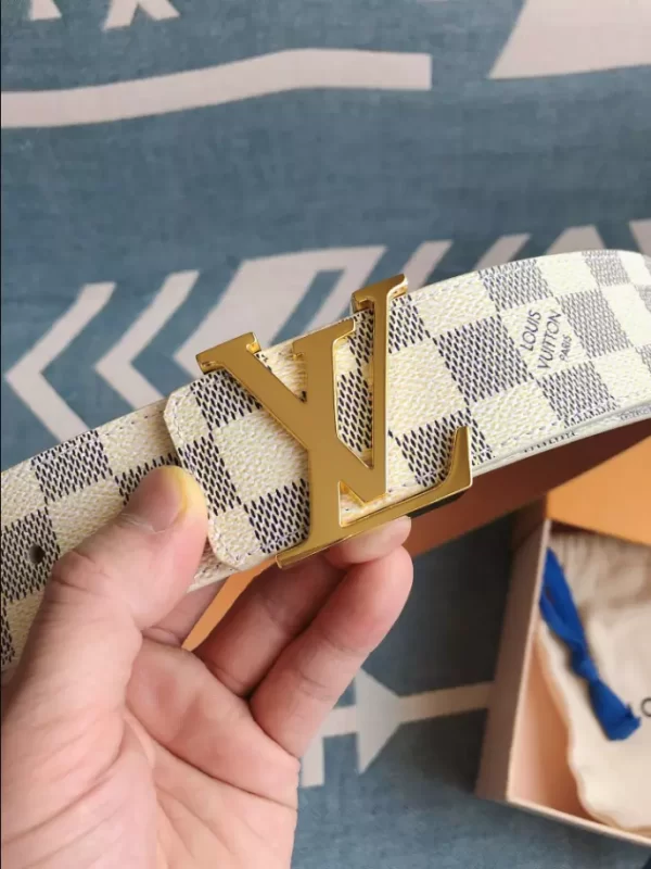 LV Initials 40mm Reversible Belt