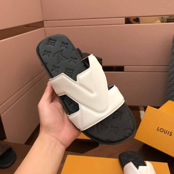 LV Oasis Mule