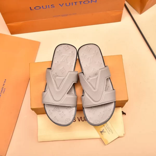 LV Oasis Mule - S04