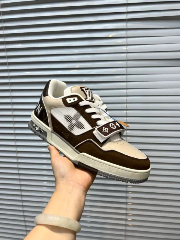 LV Trainer Sneaker - RLS04