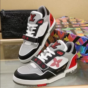 LV Trainer Sneaker - RLS06