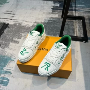 LV Trainer Sneaker - RLS18