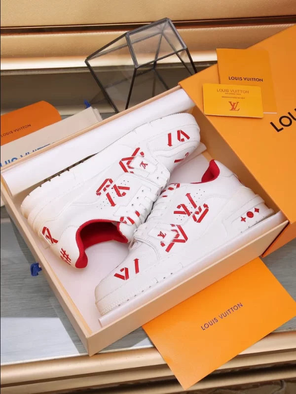 LV Trainer Sneaker - RLS20