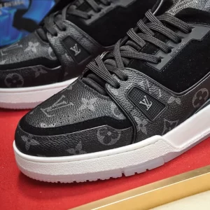 LV Trainer Sneaker - RLS28