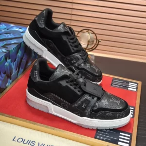 LV Trainer Sneaker - RLS28