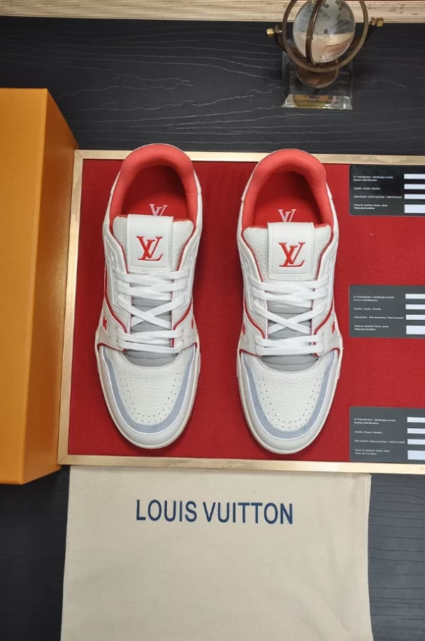 LV Trainer Sneaker - RLS33