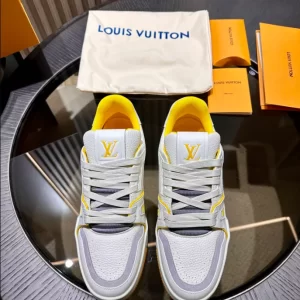 LV Trainer Sneaker - RLS36