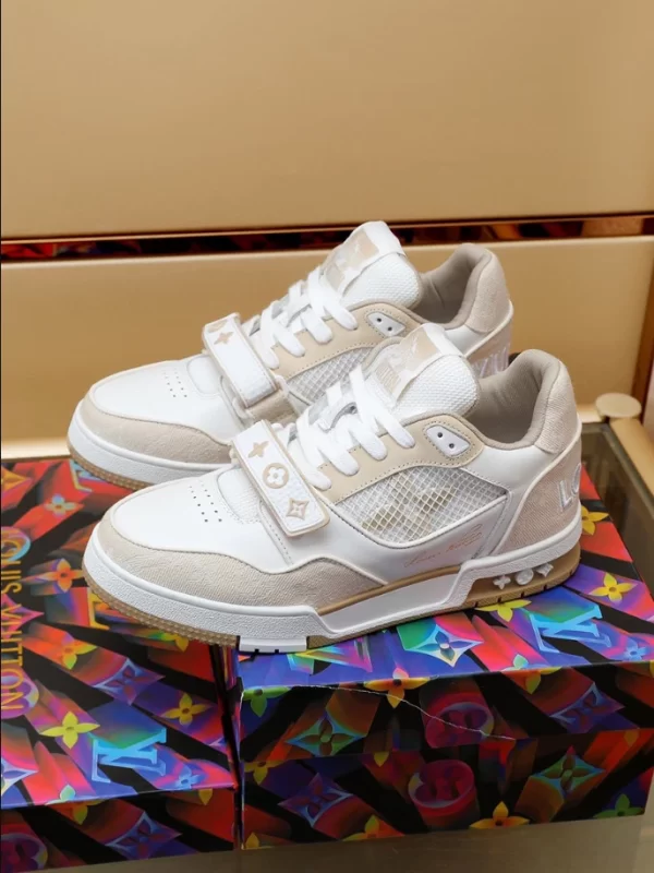 LV Trainer Sneaker - RLS43