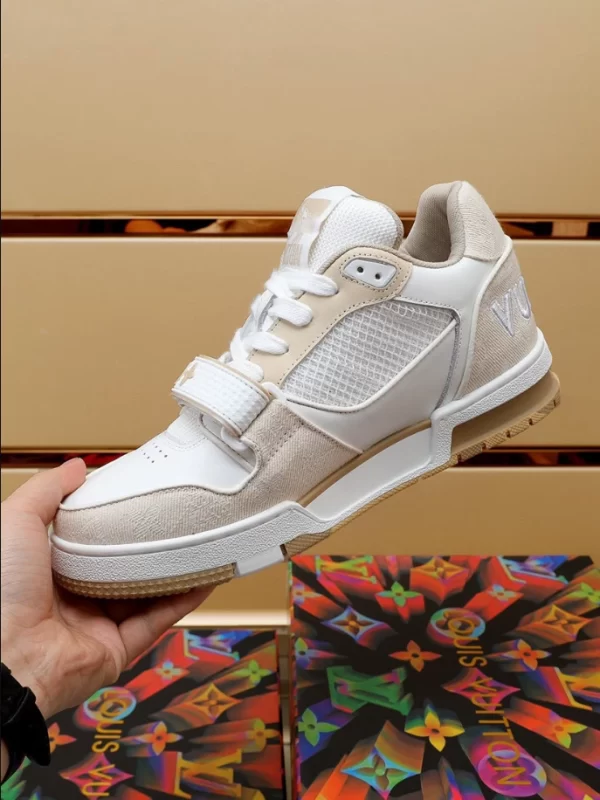 LV Trainer Sneaker - RLS43