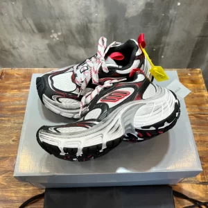 Balenciaga 10XL Sneaker - RBS07