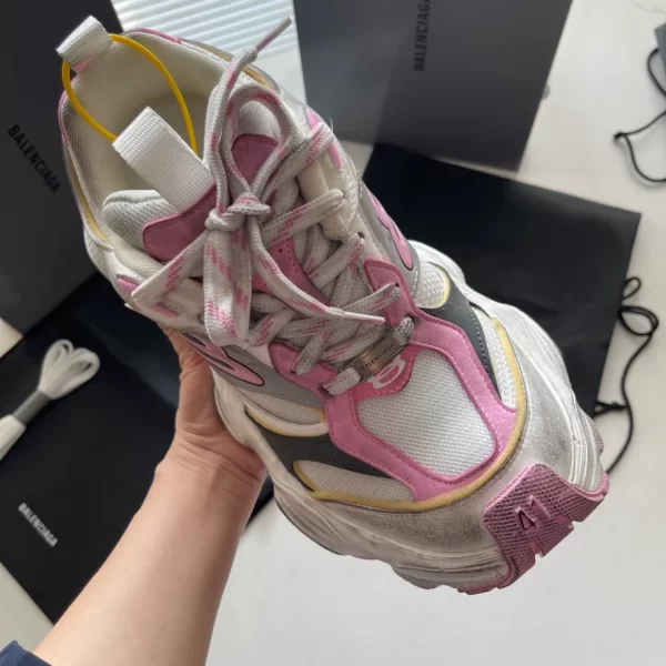 Balenciaga Cargo Sneaker - RBS16