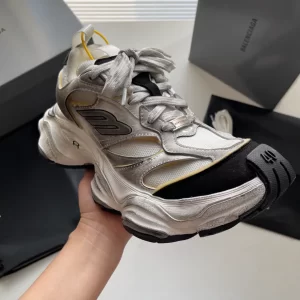 Balenciaga Cargo Sneaker - RBS17