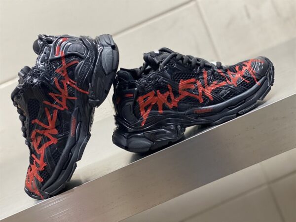 Balenciaga Runner Graffiti Sneaker - RBS11