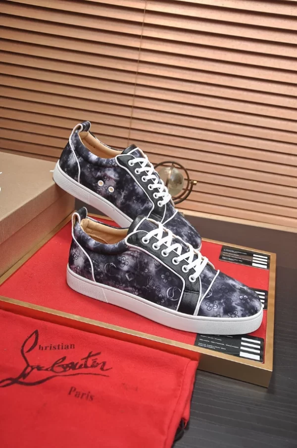 Christian Louboutin Louis Junior Sneaker