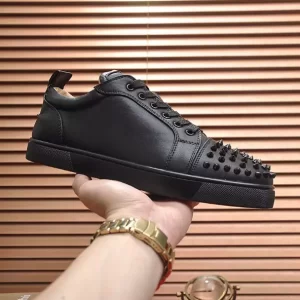 Christian Louboutin Louis Junior Spikes Sneaker – CRS01