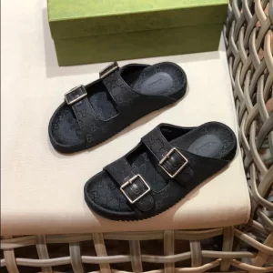 Men's Slide Sandal With Straps