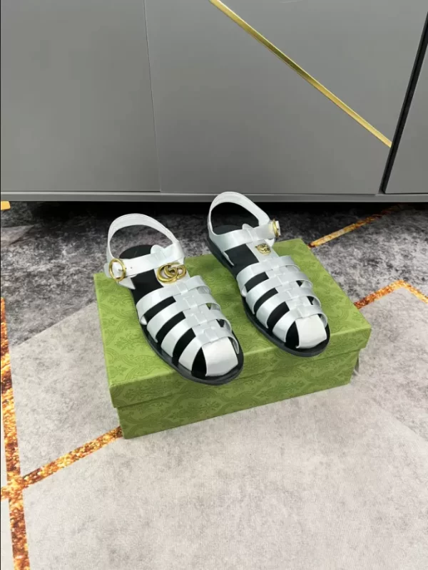 Rubber Buckle Strap Sandal