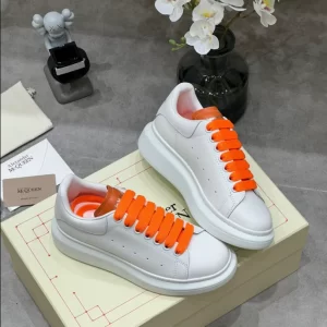 Alexander McQueen Oversized Sneaker - RAS49