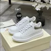 Alexander McQueen Oversized Sneaker - RAS52