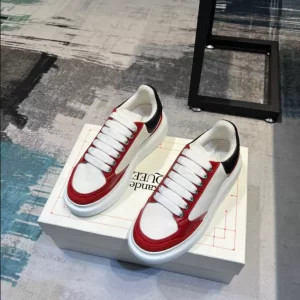 Alexander McQueen Oversized Sneaker - RAS07