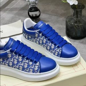 Alexander McQueen Oversized Sneaker - RAS56