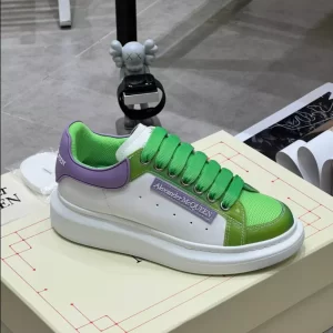 Alexander McQueen Oversized Sneaker - RAS60