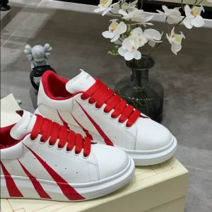 Alexander McQueen Oversized Sneaker - RAS43