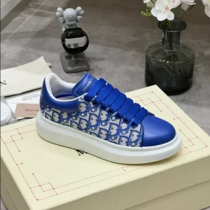 Alexander McQueen Oversized Sneaker - RAS56