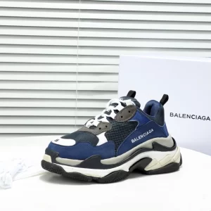 Balenciaga Triple S Sneaker - RBS45