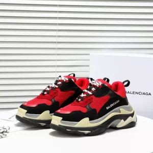 Balenciaga Triple S Sneaker - RBS33