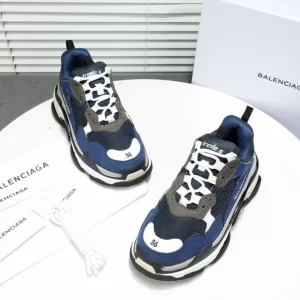 Balenciaga Triple S Sneaker - RBS45