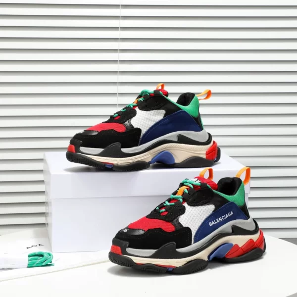 Balenciaga Triple S Sneaker - RBS48