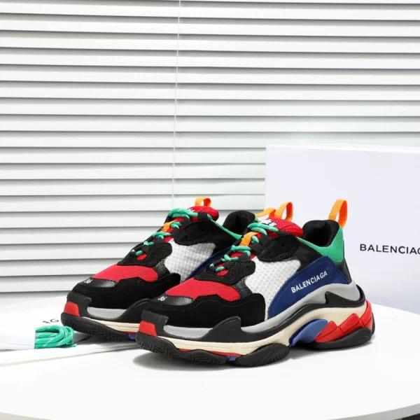 Balenciaga Triple S Sneaker - RBS48