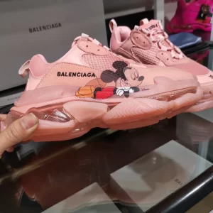 Balenciaga Triple S Sneaker - RBS62