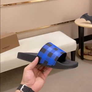 Burberry Check Slides - SB03