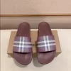 Burberry Check Slides - SB13