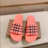 Burberry Check Slides - SB08