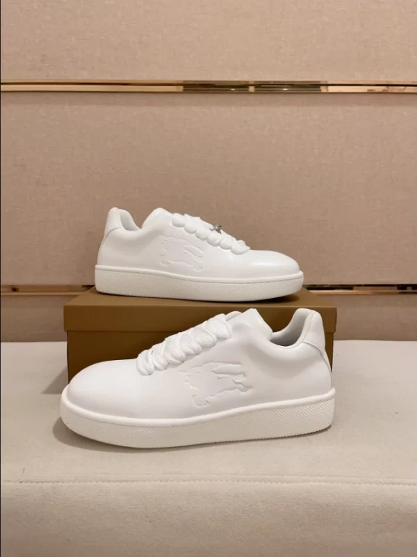 Burberry Leather Stock Sneakers - RBB02