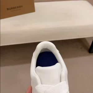 Burberry Leather Stock Sneakers - RBB02